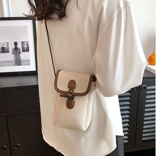 Skyglow-Two Tone Toggle Flap Crossbody Bag