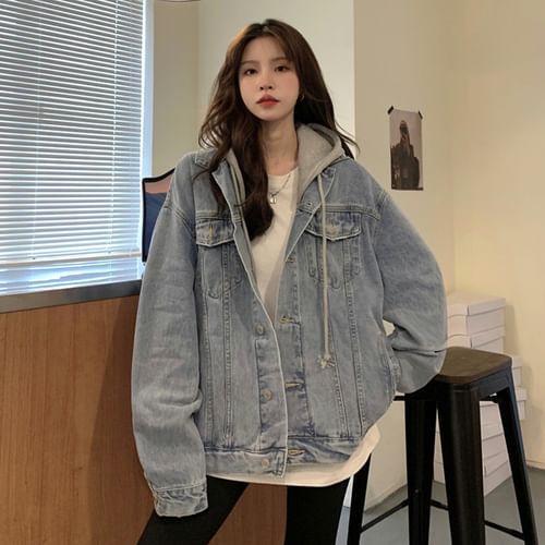 Hooded denim jacket