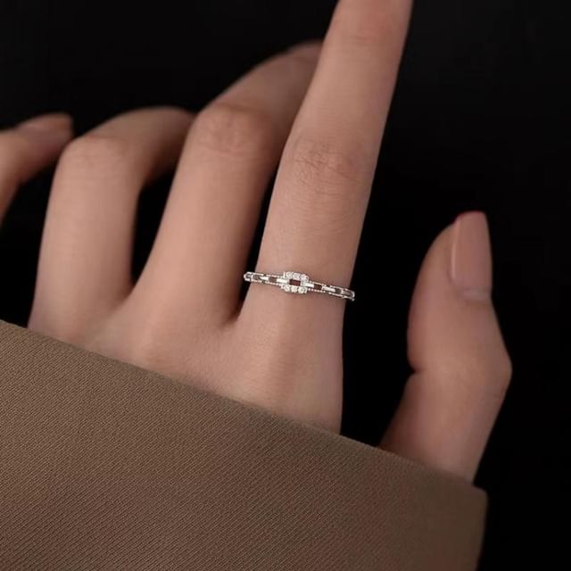 Toinianimos-Rhinestone Chain Sterling Silver Open Ring