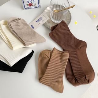 MOGLA - Ribbed Knit Crew Socks