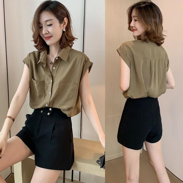 Cossita-Sleeveless Plain Blouse