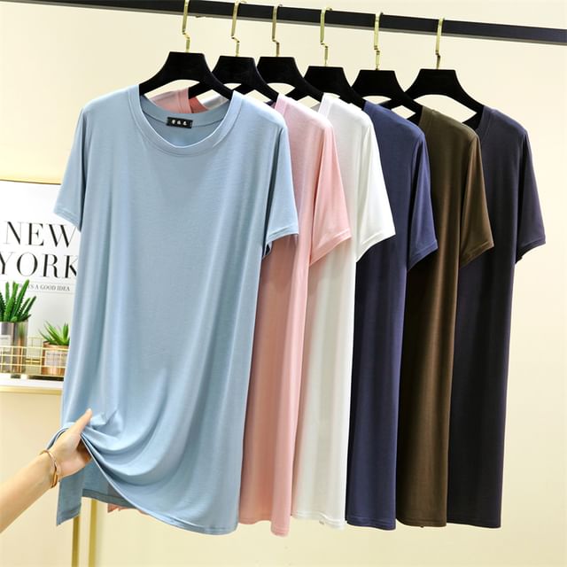 KUMI-Short-Sleeve Crew Neck Plain Tee