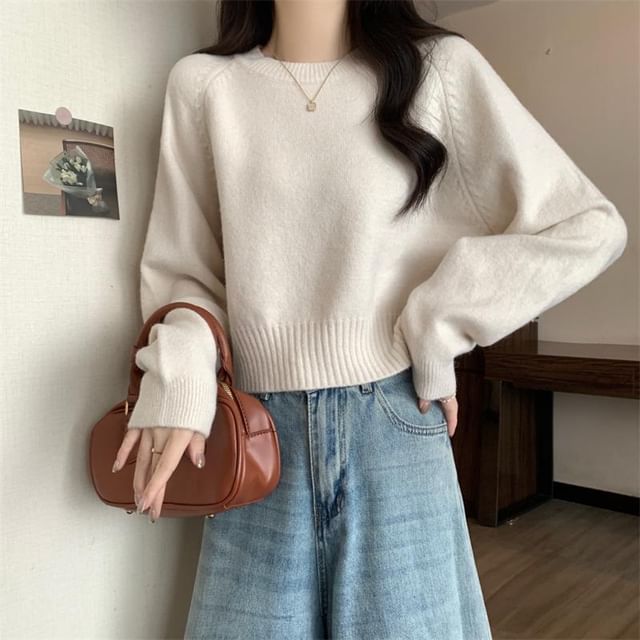 Magimomo-Crewneck Plain Crop Sweater