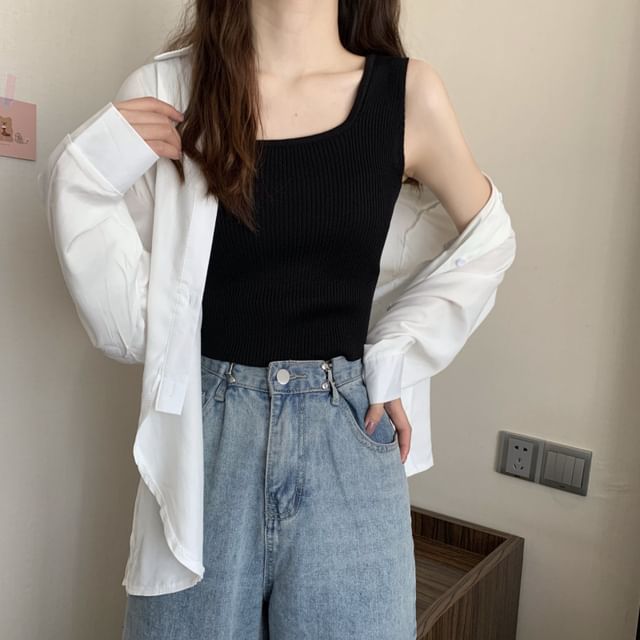INEN-Square Neck Plain Ribbed Knit Crop Tank Top