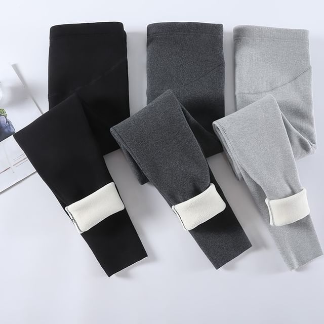 NEUF-Maternity High Waist Plain Leggings