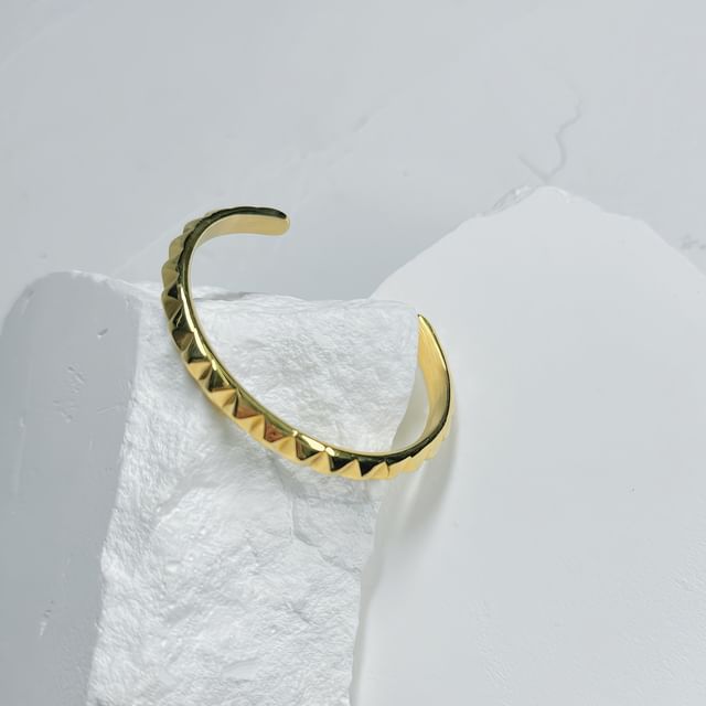 Black Degree-Textured Stainless Steel Open Bangle