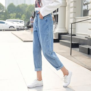 Hikaru Straight-Cut Cropped Jeans 