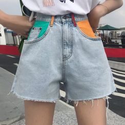 Caocaosuit - Paneled Wide-Leg Denim Shorts Caocaosuit - Paneled Wide-Leg Denim Shorts