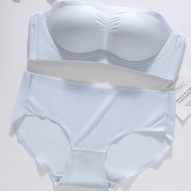 Gecko-Detachable Strap Plain Wireless Bra Panty Set