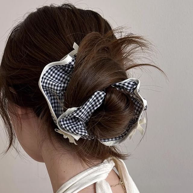 Jael-Plaid Fabric Scrunchie