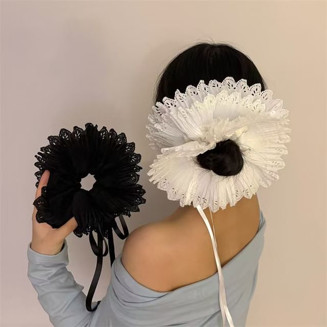 Kiren-Lace Layered Scrunchie
