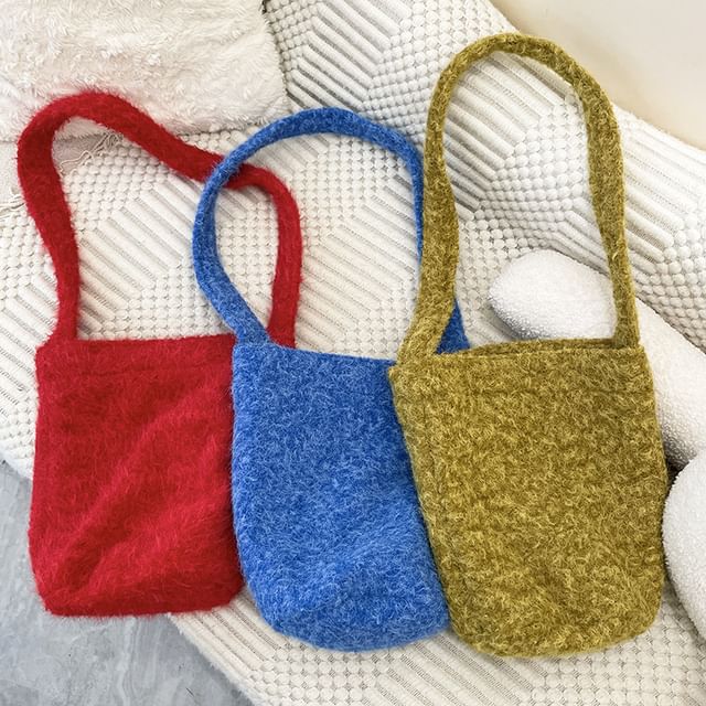 TangTangBags-Fluffy Bucket Bag