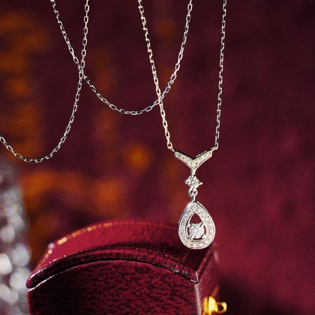 Phoenoa-Water Drop CZ Necklace