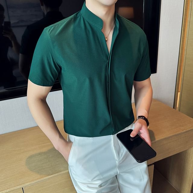 Deepwood-Short-Sleeve Mandarin Collar Plain Shirt