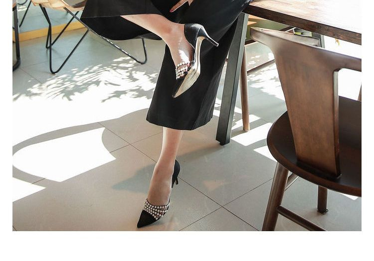 Dabuwawa Sleeveless Ruffled Jumper Pants | YesStyle