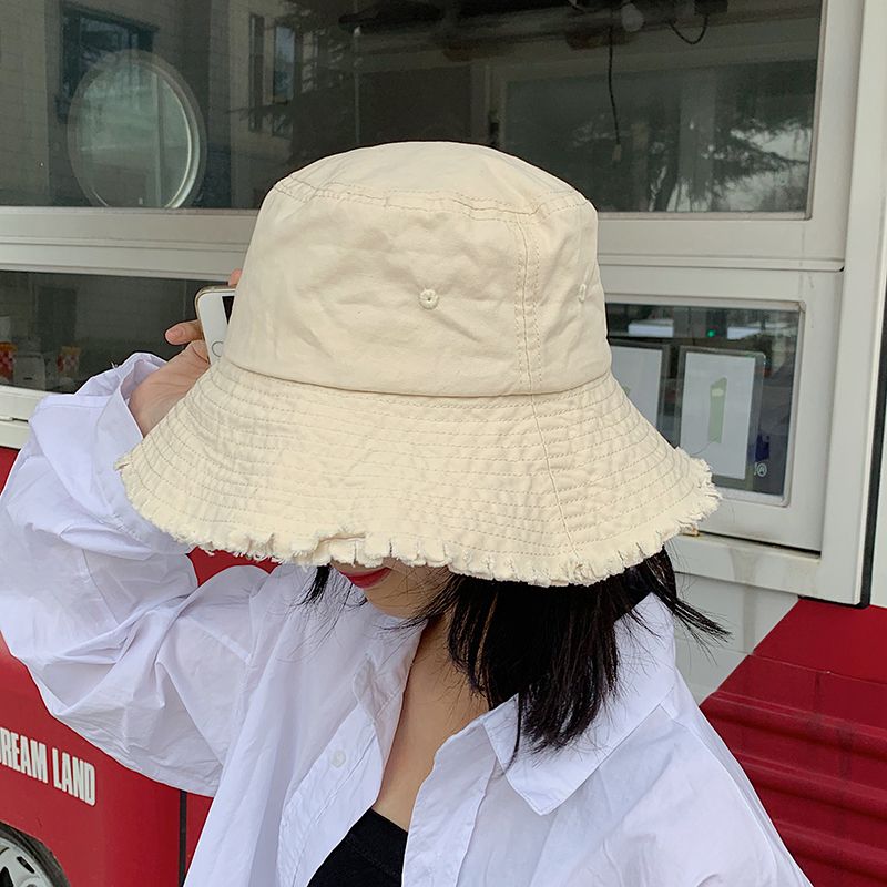 pompabee bucket hat