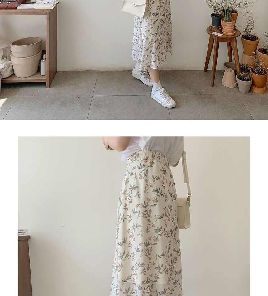 Leoom Short-Sleeve Plain T-Shirt / Floral Print Midi A-Line Skirt ...