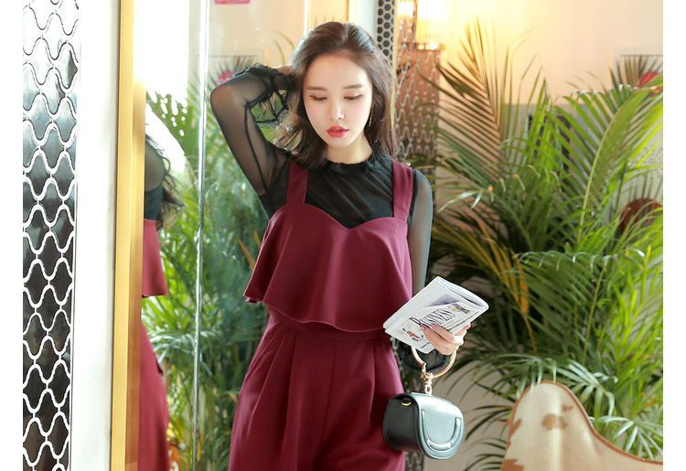 Dabuwawa Sleeveless Ruffled Jumper Pants | YesStyle