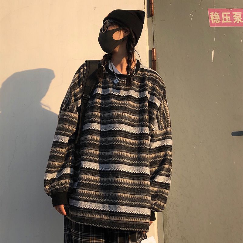 Banash - Patterned Sweater | YesStyle