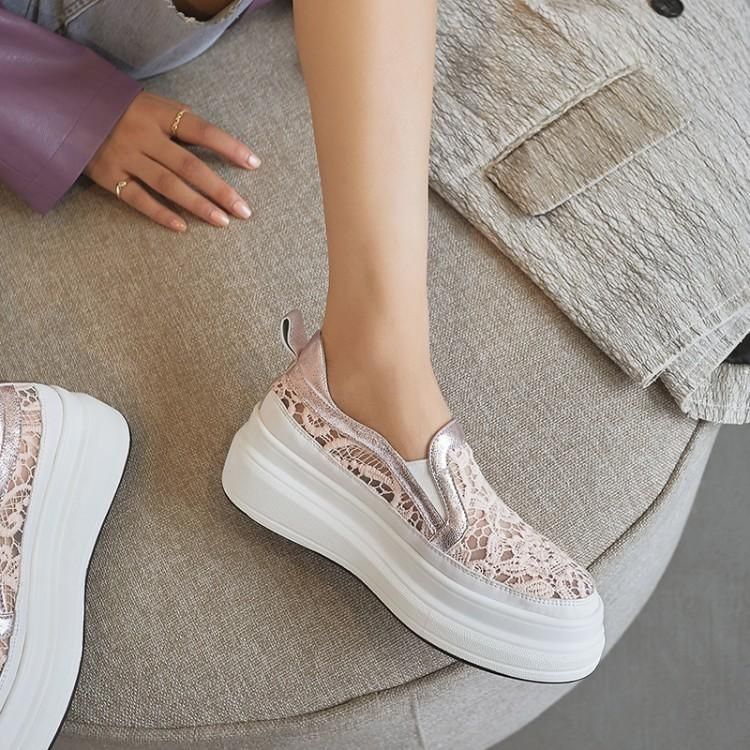 lace shoes for heel slippage
