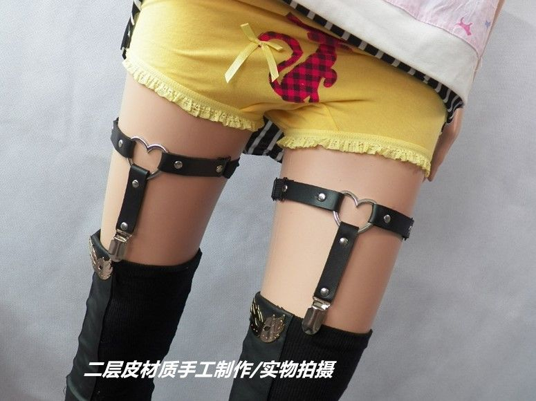 leather heart garter