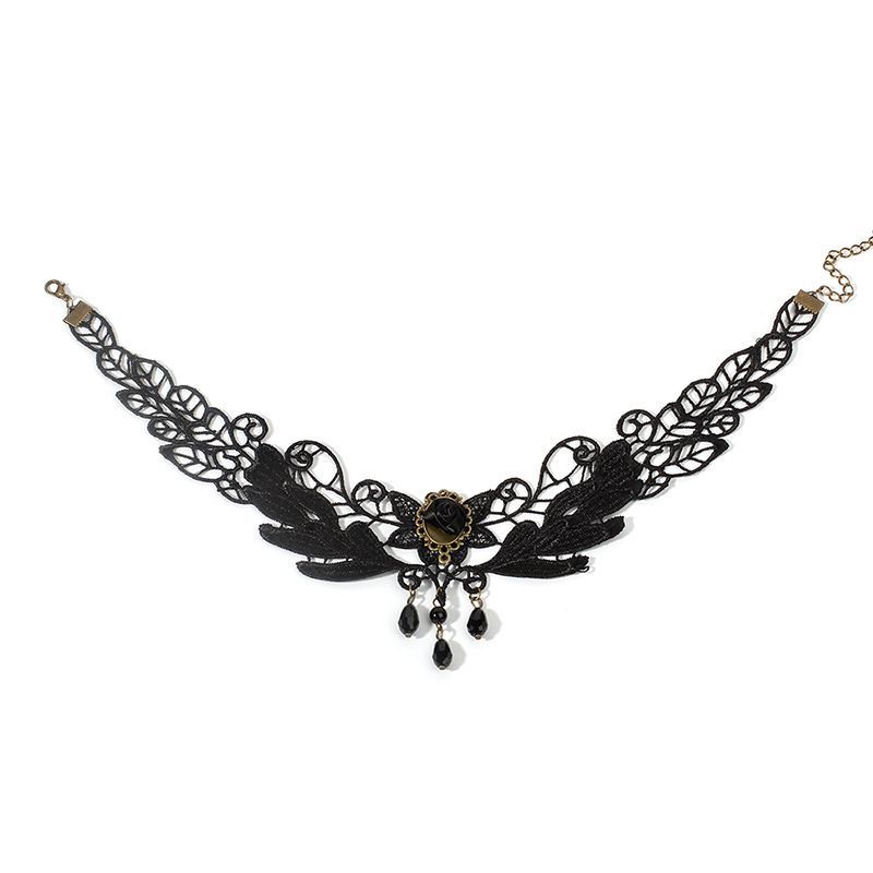 vonluxe - 蕾丝花朵贴脖项链