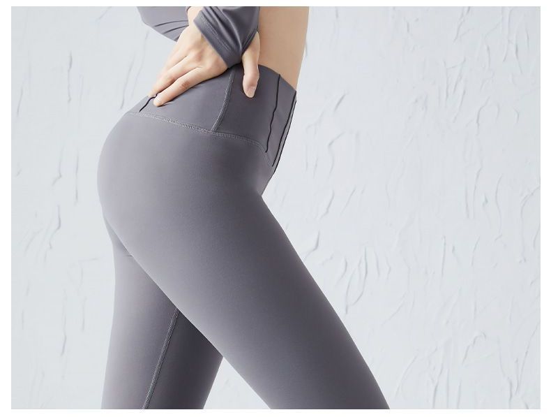 Feelme Set: Long-Sleeve Sports Crop Top + Yoga Pants | YesStyle
