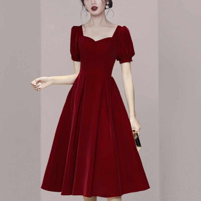 midi velvet dress with sleeves