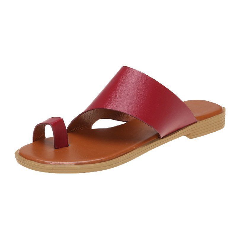 Avanti Loop-toe Faux Leather Slide Sandals | YesStyle