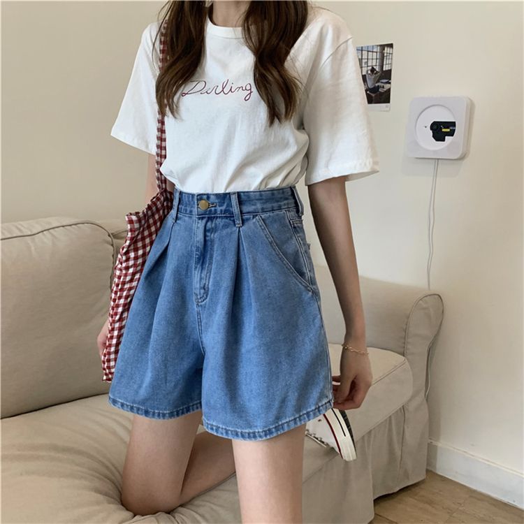 loose fitting high waisted shorts