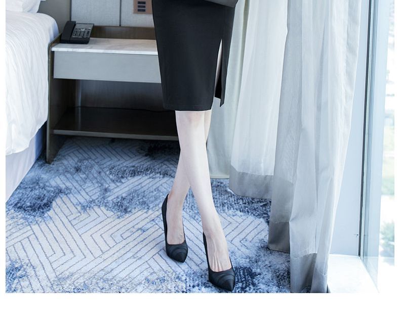 cape jasmine - 薄纱长袖塑身连衣裙