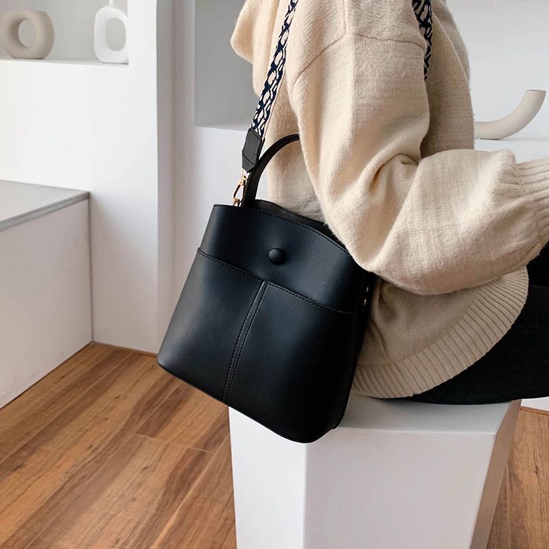 top handle bucket bag