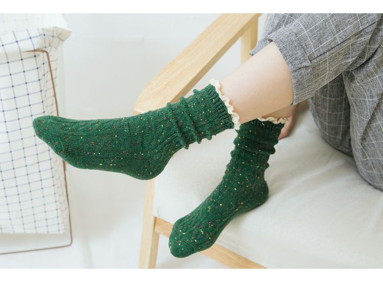 mogla - 荷叶边袜子