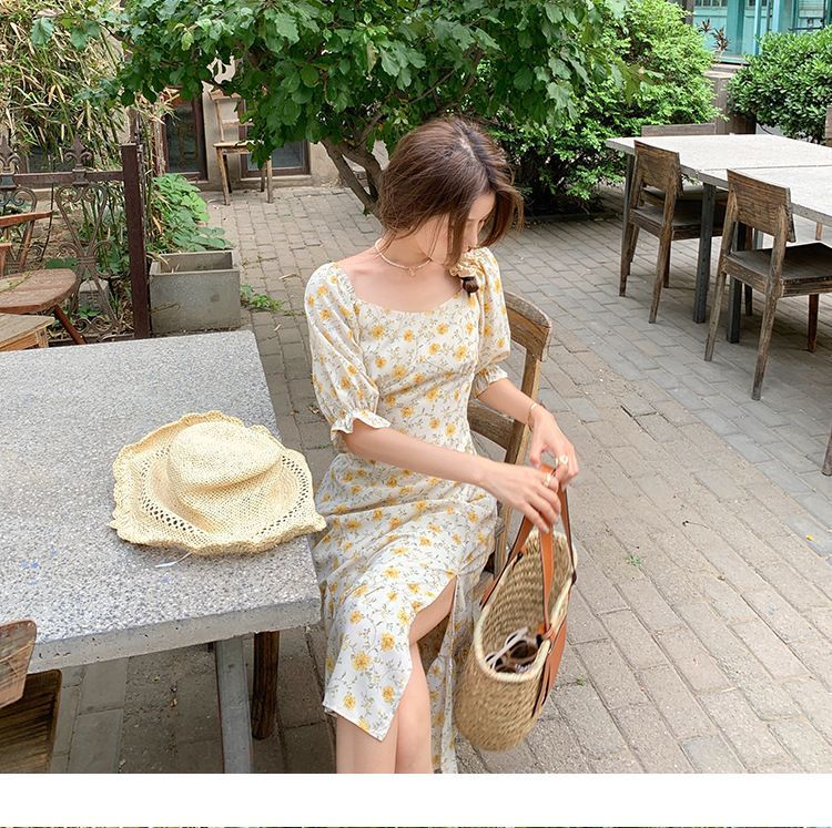 Mimihouse - Puff-Sleeve Floral Print Midi A-Line Dress