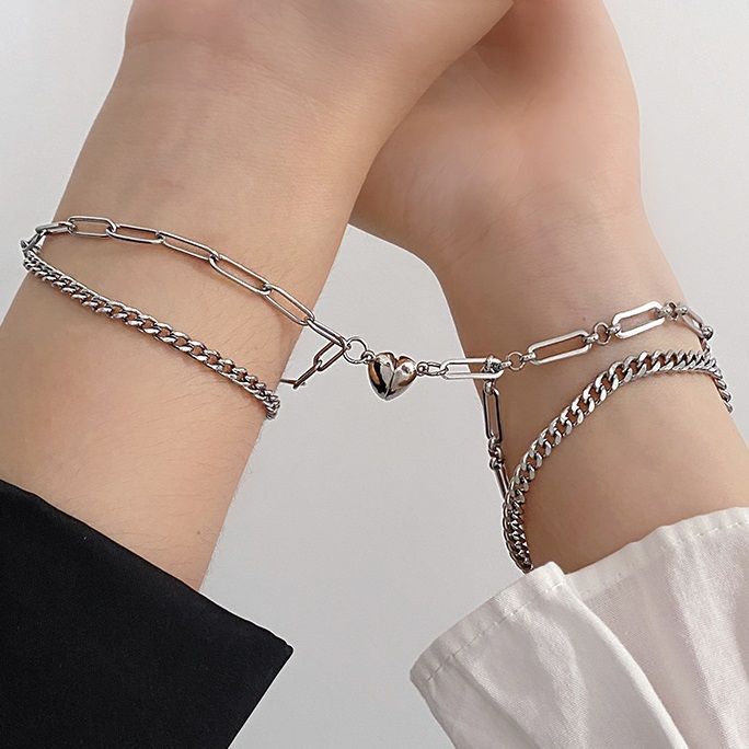 Show Mind - Couple Matching Set: Heart Chain Bracelet | YesStyle