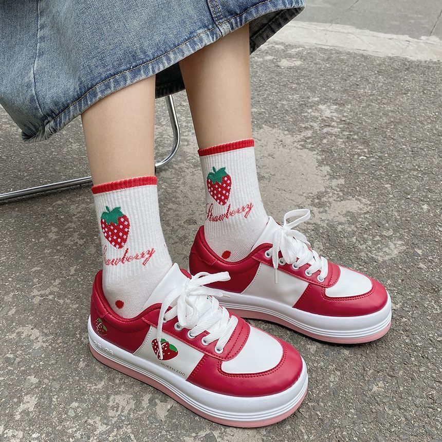 Literatura Escupir Alerta SouthBay Shoes - Color Block Strawberry Print Platform Lace-Up Sneakers |  YesStyle