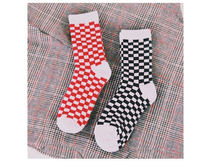 ASAIDA Checked Socks | YesStyle
