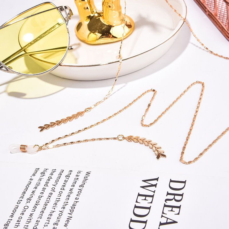 one eye glasses on chain