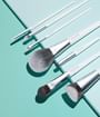 Dual Glowy Lip Brush 933