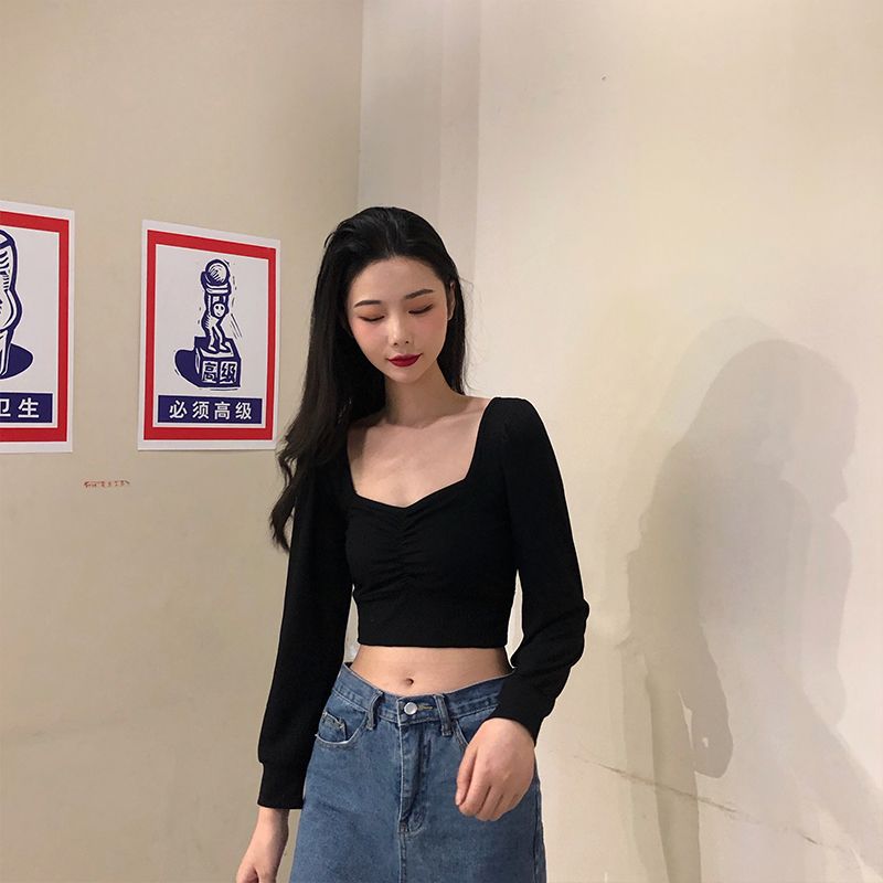 Sweetheart Neckline Long-Sleeve Cropped 