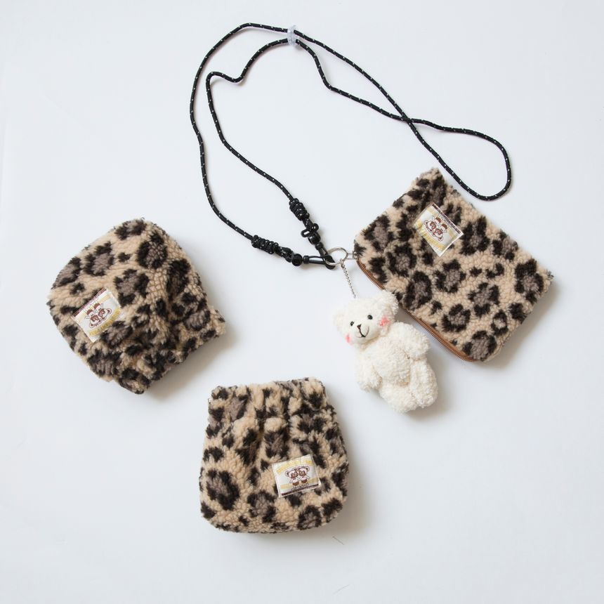 fluffy leopard print bag