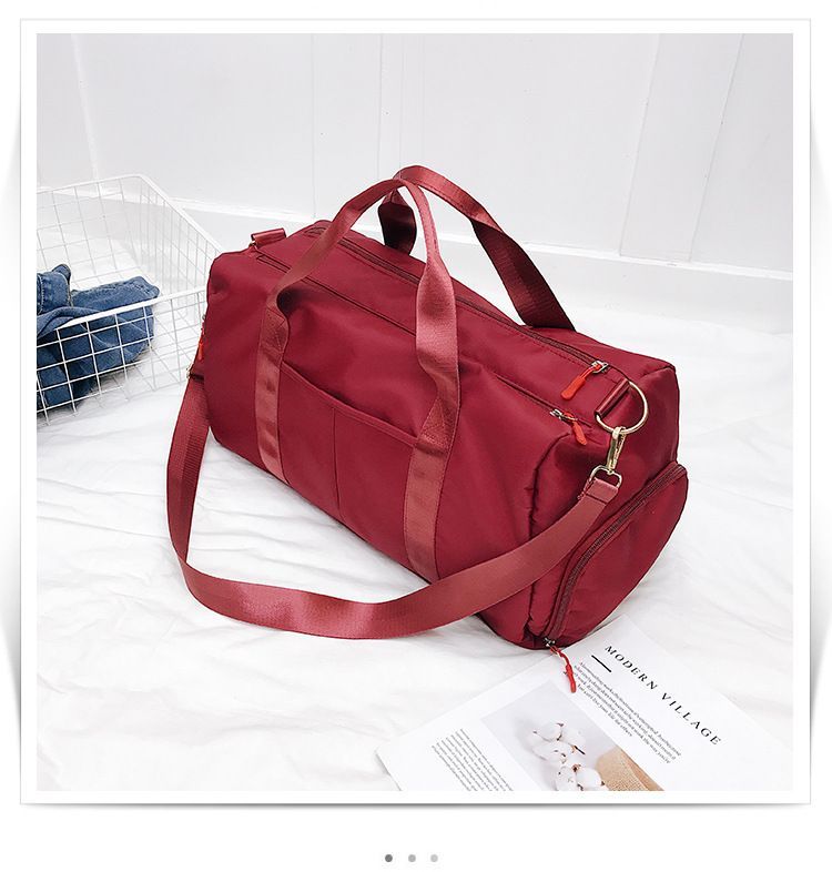 ZEUSzen Lightweight Duffle Bag | YesStyle
