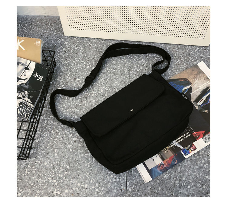 SUNMAN Canvas Messenger Bag YesStyle