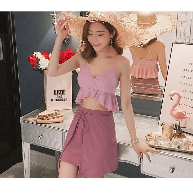 Salanghae - Set: Ruffled Bikini + Cover 