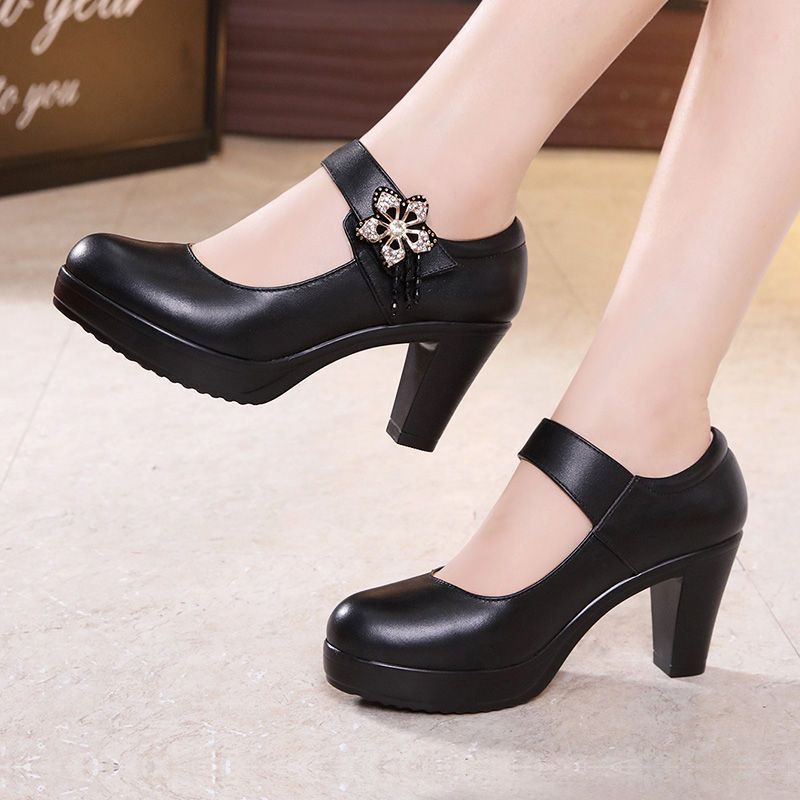 mary jane pumps with chunky heel