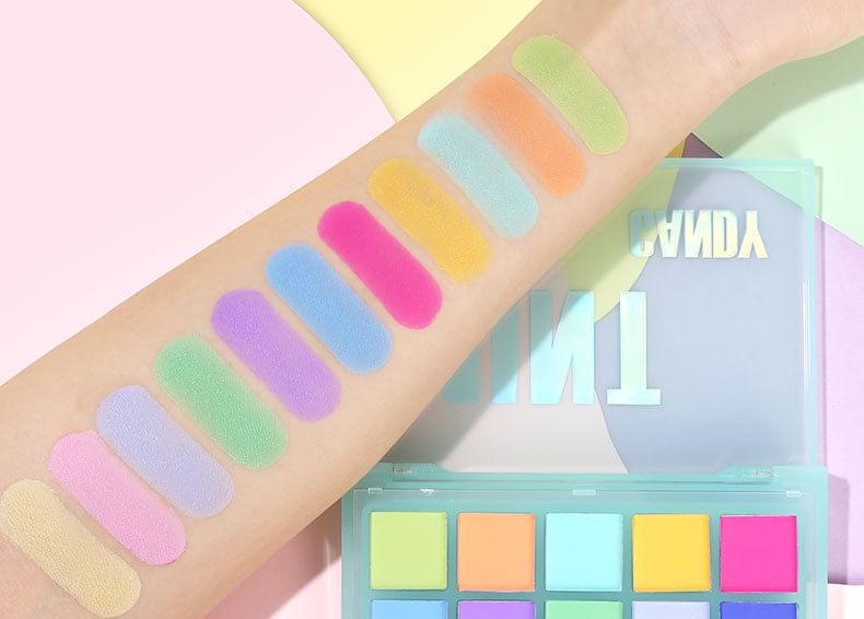 Mint Candy 15-Color Eyeshadow Palette