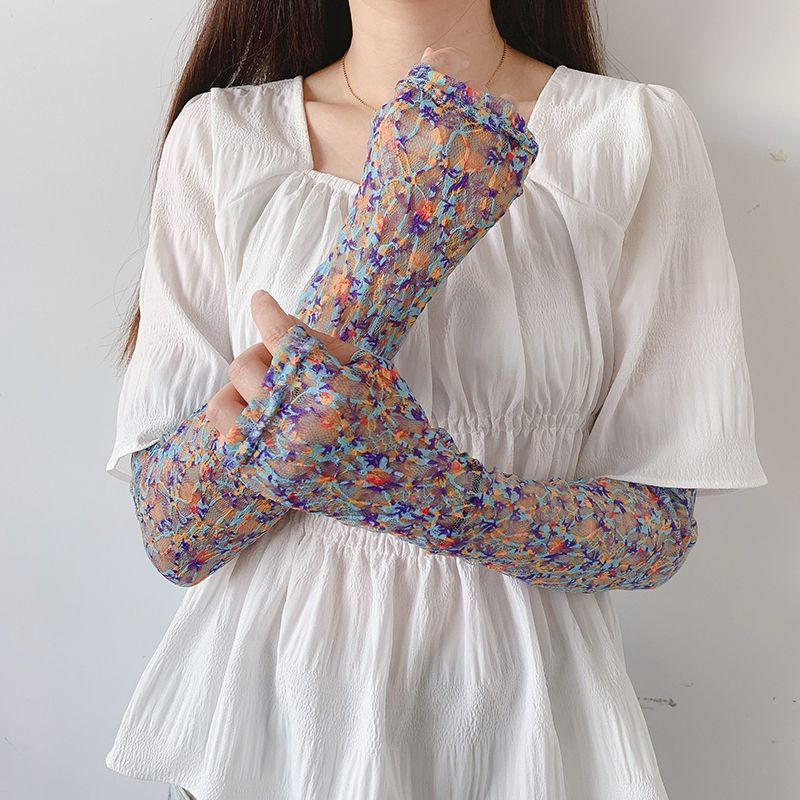 flowy arm sleeves