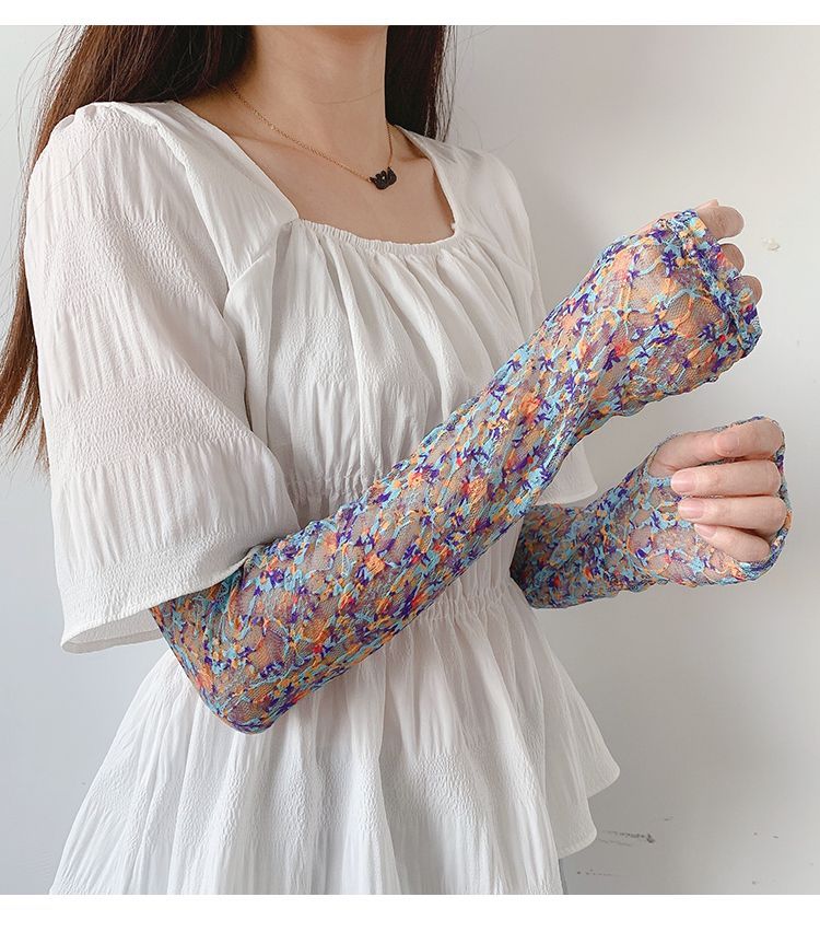 flowy arm sleeves