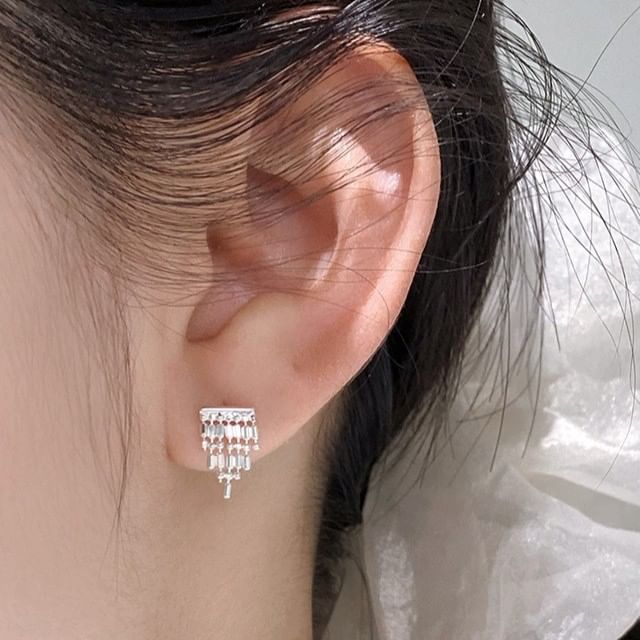 A-ROCH-925 Sterling Silver Beaded Dangle Earring
