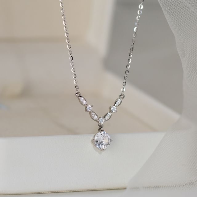 A-ROCH-925 Sterling Silver CZ Necklace